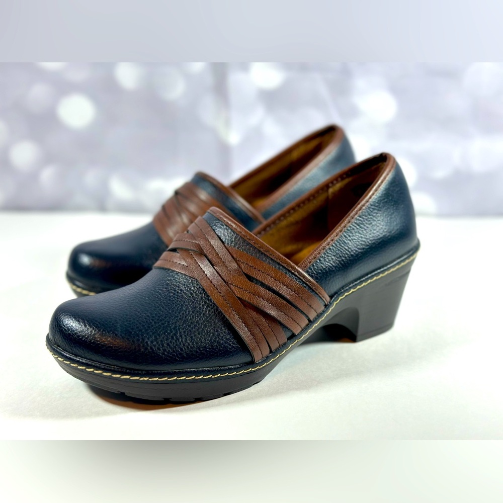NEW Thom McAn Casper Womens Sz 9M Black Leather Clogs Slip On Comfort Shoes
